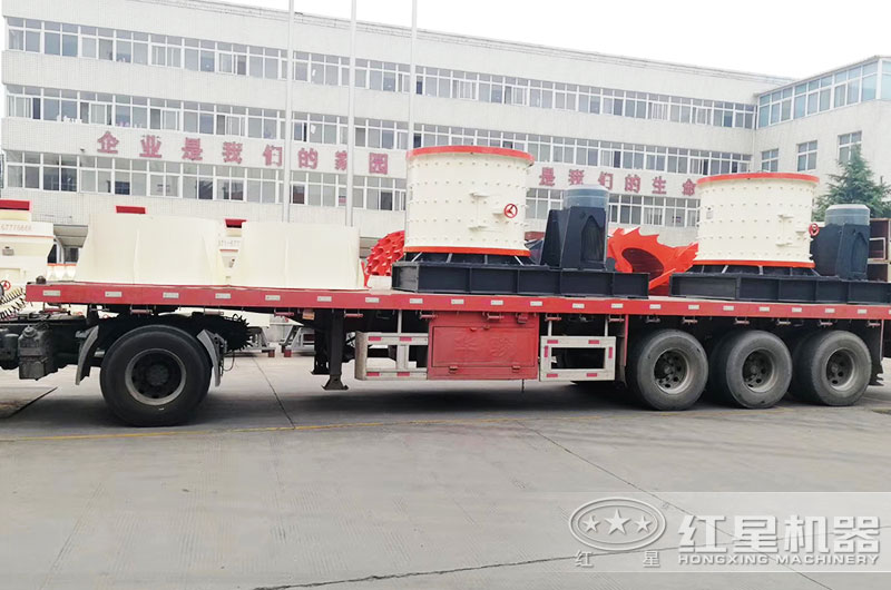 紅星立軸制砂機(jī)裝車發(fā)貨中