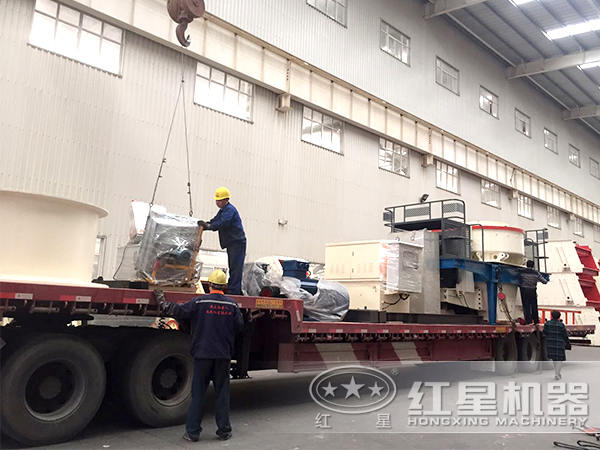 石灰石制砂機裝車、發(fā)貨