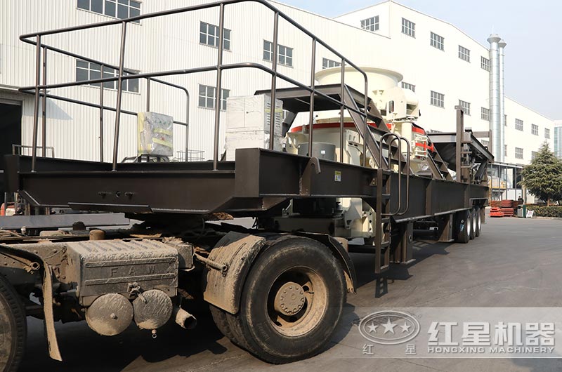 車載式流動(dòng)打沙機(jī)軸距短、轉(zhuǎn)彎半徑小
